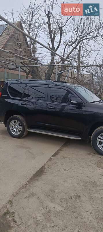 Внедорожник / Кроссовер Toyota Land Cruiser 2010 в Измаиле фото 4 Внедорожник / Кроссовер Toyota Land Cruiser 2010 в Измаиле