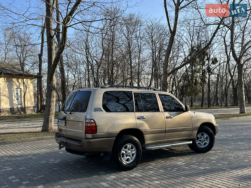 Внедорожник / Кроссовер Toyota Land Cruiser 1999 в Одессе