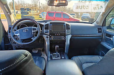 Внедорожник / Кроссовер Toyota Land Cruiser 2012 в Полтаве