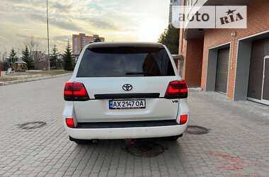 Внедорожник / Кроссовер Toyota Land Cruiser 2013 в Харькове