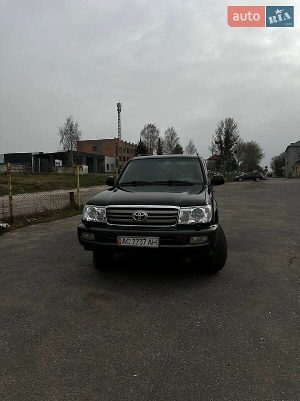 Внедорожник / Кроссовер Toyota Land Cruiser 2007 в Луцке
