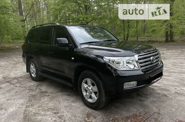 Позашляховик / Кросовер Toyota Land Cruiser 2010 в Львові