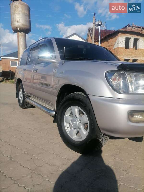 Позашляховик / Кросовер Toyota Land Cruiser 1999 в Великій Михайлівці