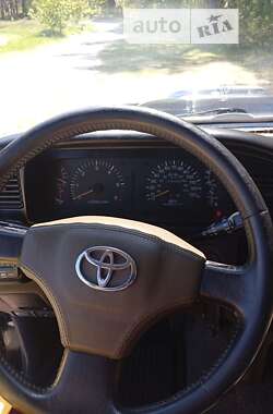 Позашляховик / Кросовер Toyota Land Cruiser 1997 в Броварах