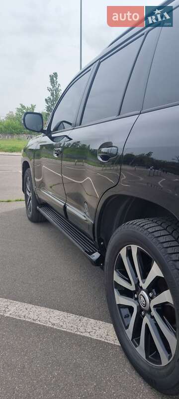 Внедорожник / Кроссовер Toyota Land Cruiser 2014 в Кривом Роге