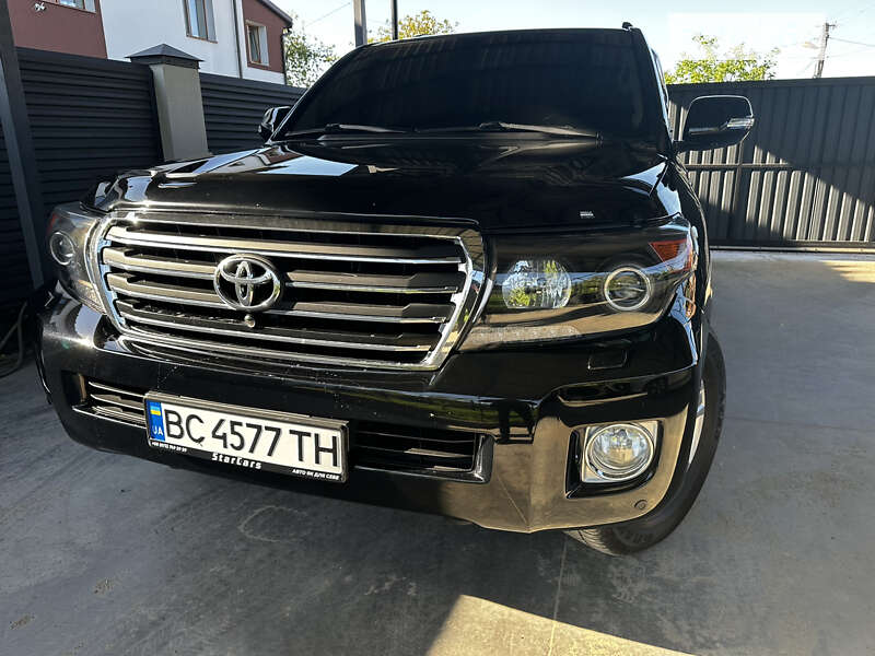 Внедорожник / Кроссовер Toyota Land Cruiser 2014 в Львове