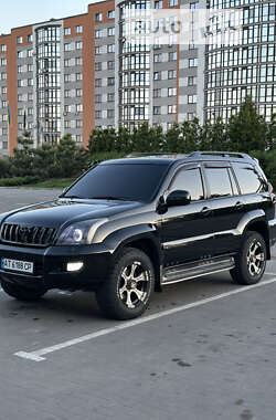 Позашляховик / Кросовер Toyota Land Cruiser 2004 в Івано-Франківську