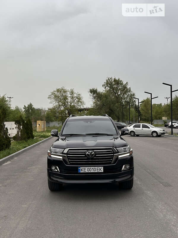 Toyota Land Cruiser 2018