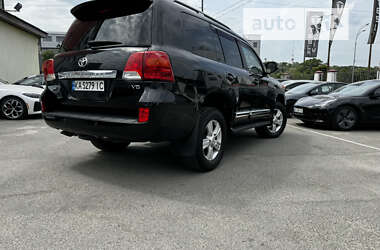 Внедорожник / Кроссовер Toyota Land Cruiser 2011 в Киеве