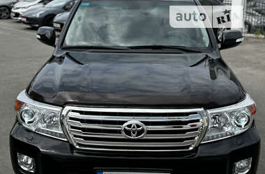 Внедорожник / Кроссовер Toyota Land Cruiser 2011 в Киеве