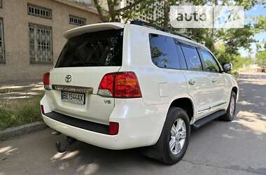 Внедорожник / Кроссовер Toyota Land Cruiser 2012 в Николаеве