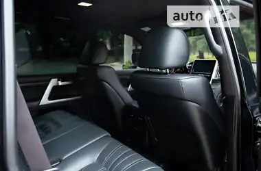 Toyota Land Cruiser 2019