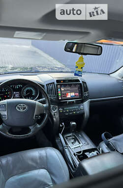 Позашляховик / Кросовер Toyota Land Cruiser 2008 в Чернігові