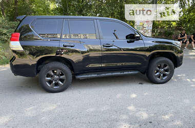 Позашляховик / Кросовер Toyota Land Cruiser 2010 в Запоріжжі