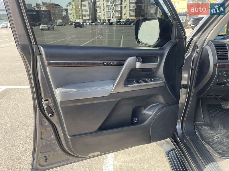 Внедорожник / Кроссовер Toyota Land Cruiser 2008 в Киеве