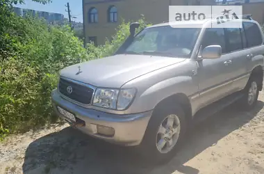 Toyota Land Cruiser 2001