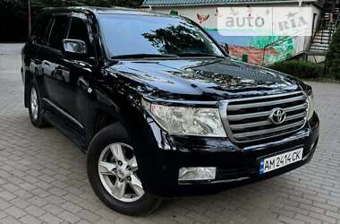 Внедорожник / Кроссовер Toyota Land Cruiser 2009 в Бердичеве