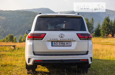 Внедорожник / Кроссовер Toyota Land Cruiser 2021 в Полянице