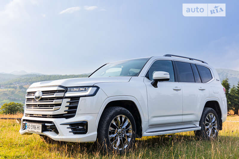 Внедорожник / Кроссовер Toyota Land Cruiser 2021 в Полянице