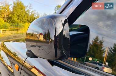 Позашляховик / Кросовер Toyota Land Cruiser 2001 в 