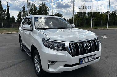 Внедорожник / Кроссовер Toyota Land Cruiser 2014 в Кривом Роге