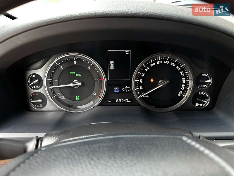 Внедорожник / Кроссовер Toyota Land Cruiser 2016 в Киеве