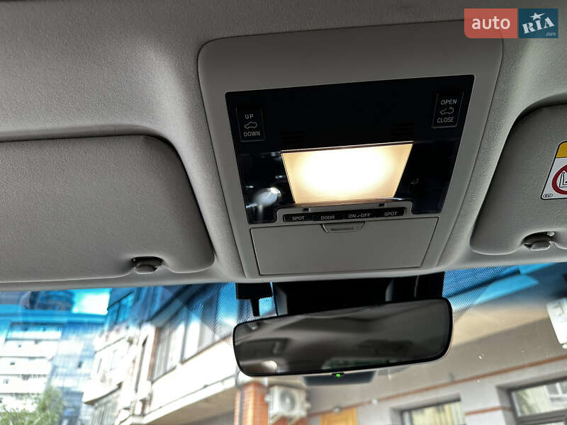 Внедорожник / Кроссовер Toyota Land Cruiser 2016 в Киеве