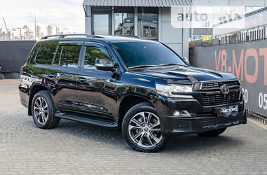 Внедорожник / Кроссовер Toyota Land Cruiser 2020 в Киеве