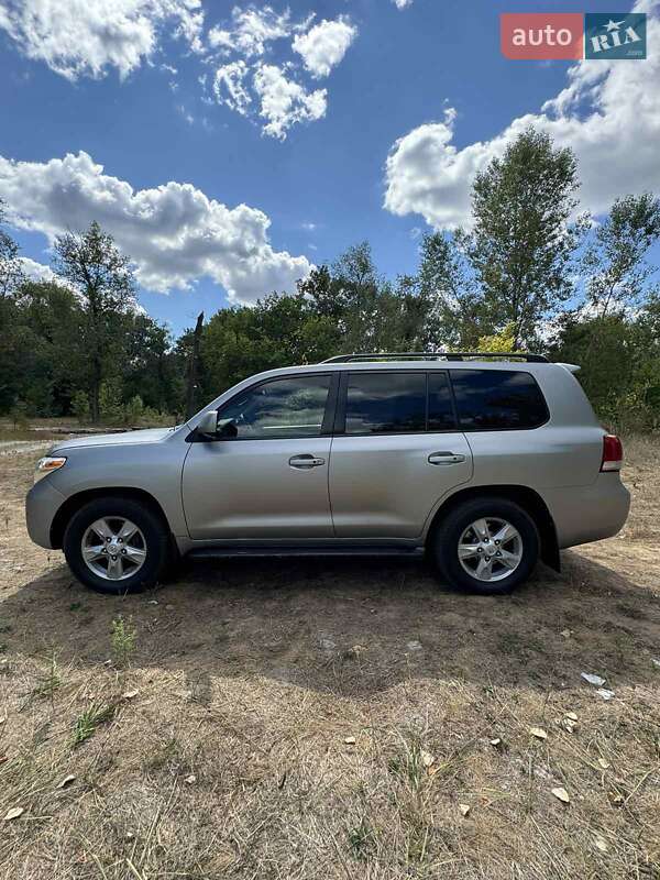 Внедорожник / Кроссовер Toyota Land Cruiser 2008 в Полтаве фото 3 Внедорожник / Кроссовер Toyota Land Cruiser 2008 в Полтаве