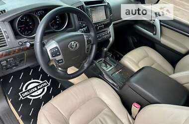 Внедорожник / Кроссовер Toyota Land Cruiser 2008 в 