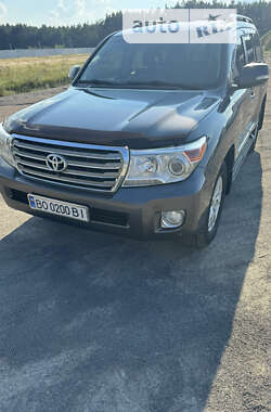 Внедорожник / Кроссовер Toyota Land Cruiser 2013 в Сарнах