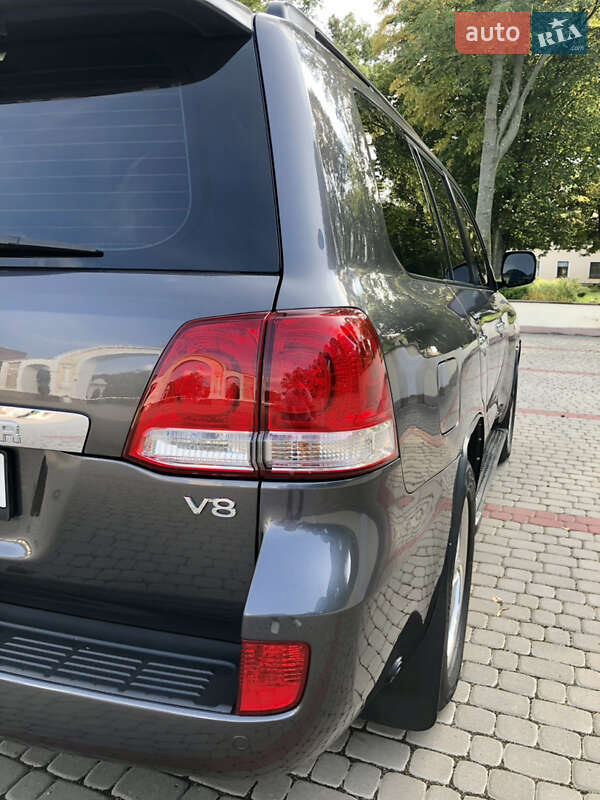 Внедорожник / Кроссовер Toyota Land Cruiser 2008 в Остроге фото 14 Внедорожник / Кроссовер Toyota Land Cruiser 2008 в Остроге