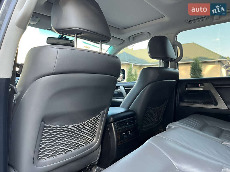 Внедорожник / Кроссовер Toyota Land Cruiser 2008 в Остроге фото 28 Внедорожник / Кроссовер Toyota Land Cruiser 2008 в Остроге