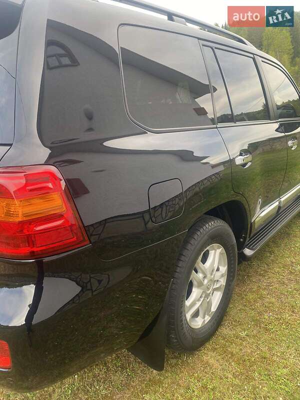 Внедорожник / Кроссовер Toyota Land Cruiser 2013 в Ивано-Франковске