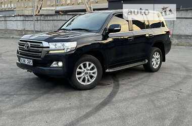 Внедорожник / Кроссовер Toyota Land Cruiser 2015 в Киеве