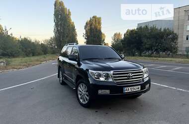 Внедорожник / Кроссовер Toyota Land Cruiser 2011 в Киеве