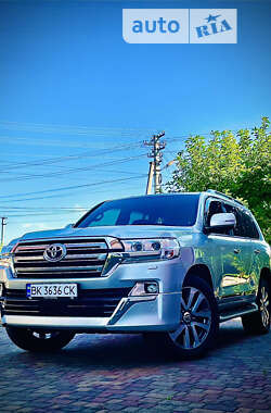 Внедорожник / Кроссовер Toyota Land Cruiser 2020 в Ровно