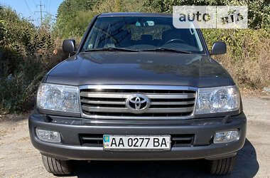 Внедорожник / Кроссовер Toyota Land Cruiser 2005 в Киеве