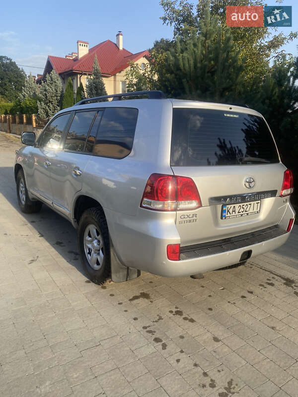 Внедорожник / Кроссовер Toyota Land Cruiser 2011 в Львове