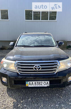 Внедорожник / Кроссовер Toyota Land Cruiser 2013 в Берегово