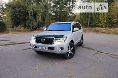 Позашляховик / Кросовер Toyota Land Cruiser 2012 в Броварах