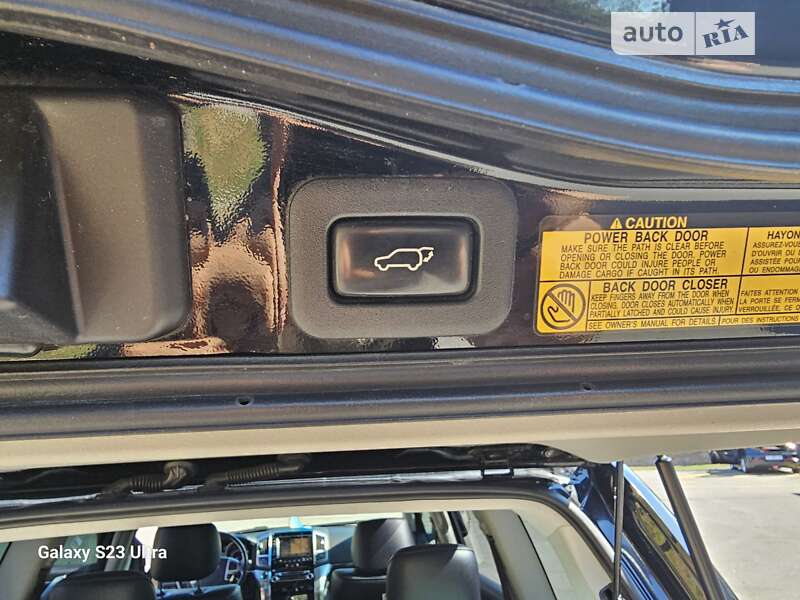 Внедорожник / Кроссовер Toyota Land Cruiser 2012 в Сквире