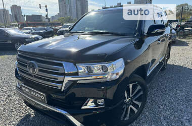 Позашляховик / Кросовер Toyota Land Cruiser 2013 в Києві