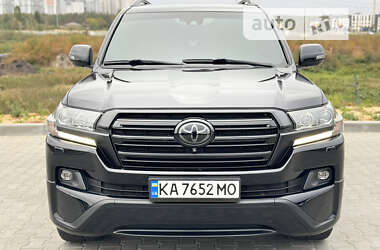 Внедорожник / Кроссовер Toyota Land Cruiser 2017 в Киеве