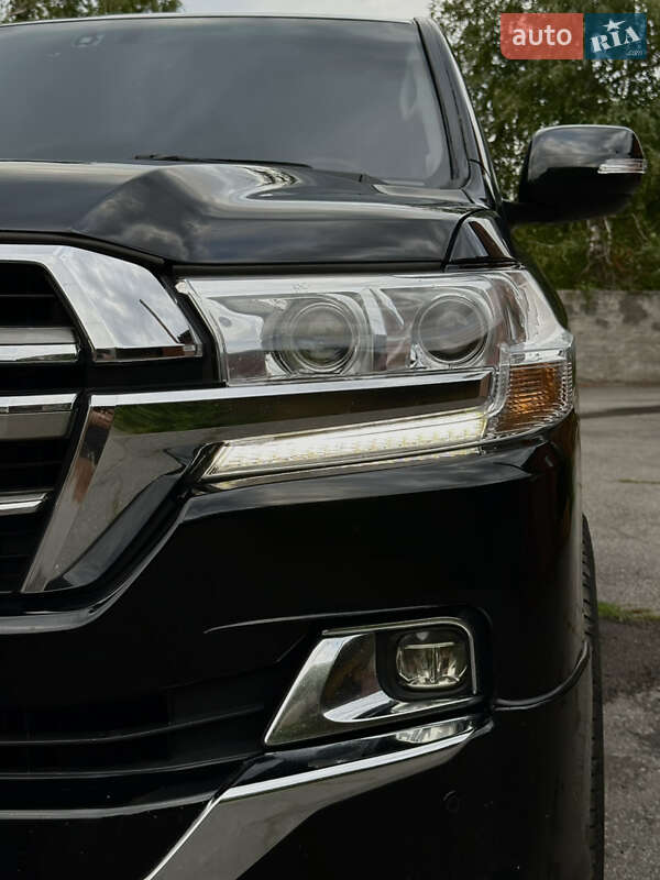 Позашляховик / Кросовер Toyota Land Cruiser 2008 в Дніпрі