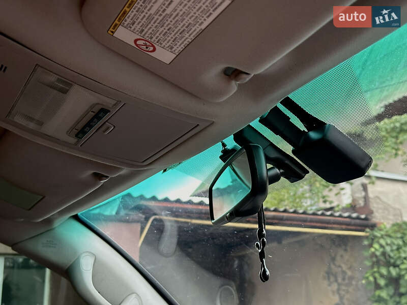 Позашляховик / Кросовер Toyota Land Cruiser 2008 в Дніпрі