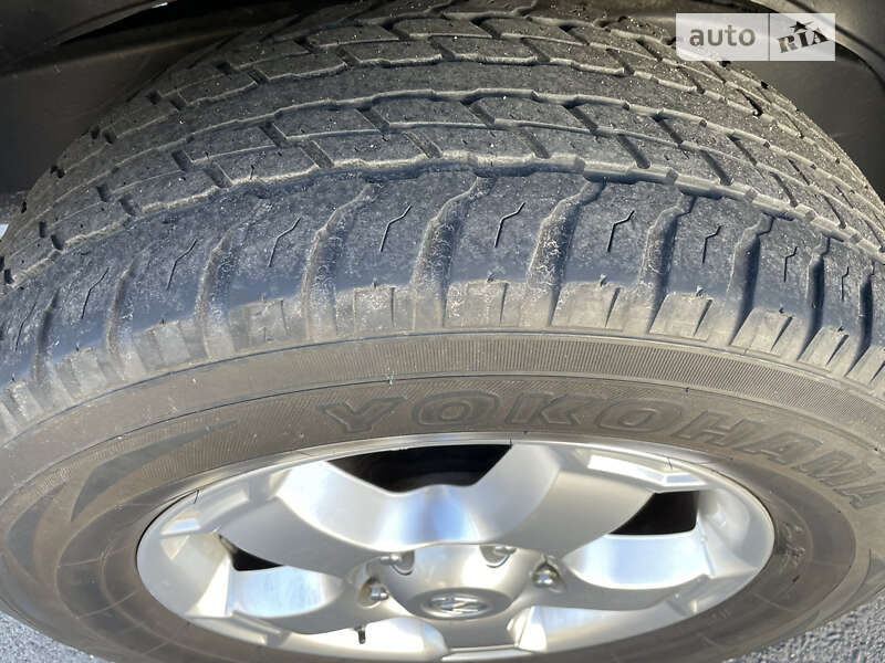 Внедорожник / Кроссовер Toyota Land Cruiser 2006 в Чернигове