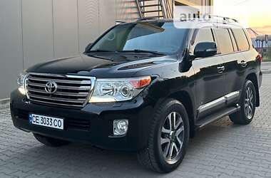 Внедорожник / Кроссовер Toyota Land Cruiser 2013 в Кельменцах