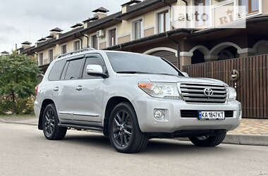 Позашляховик / Кросовер Toyota Land Cruiser 2013 в Броварах