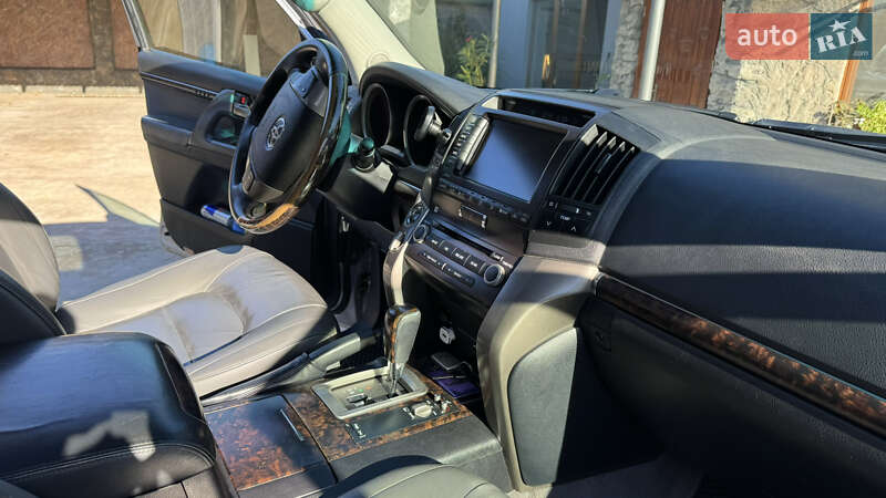 Внедорожник / Кроссовер Toyota Land Cruiser 2008 в Иршаве